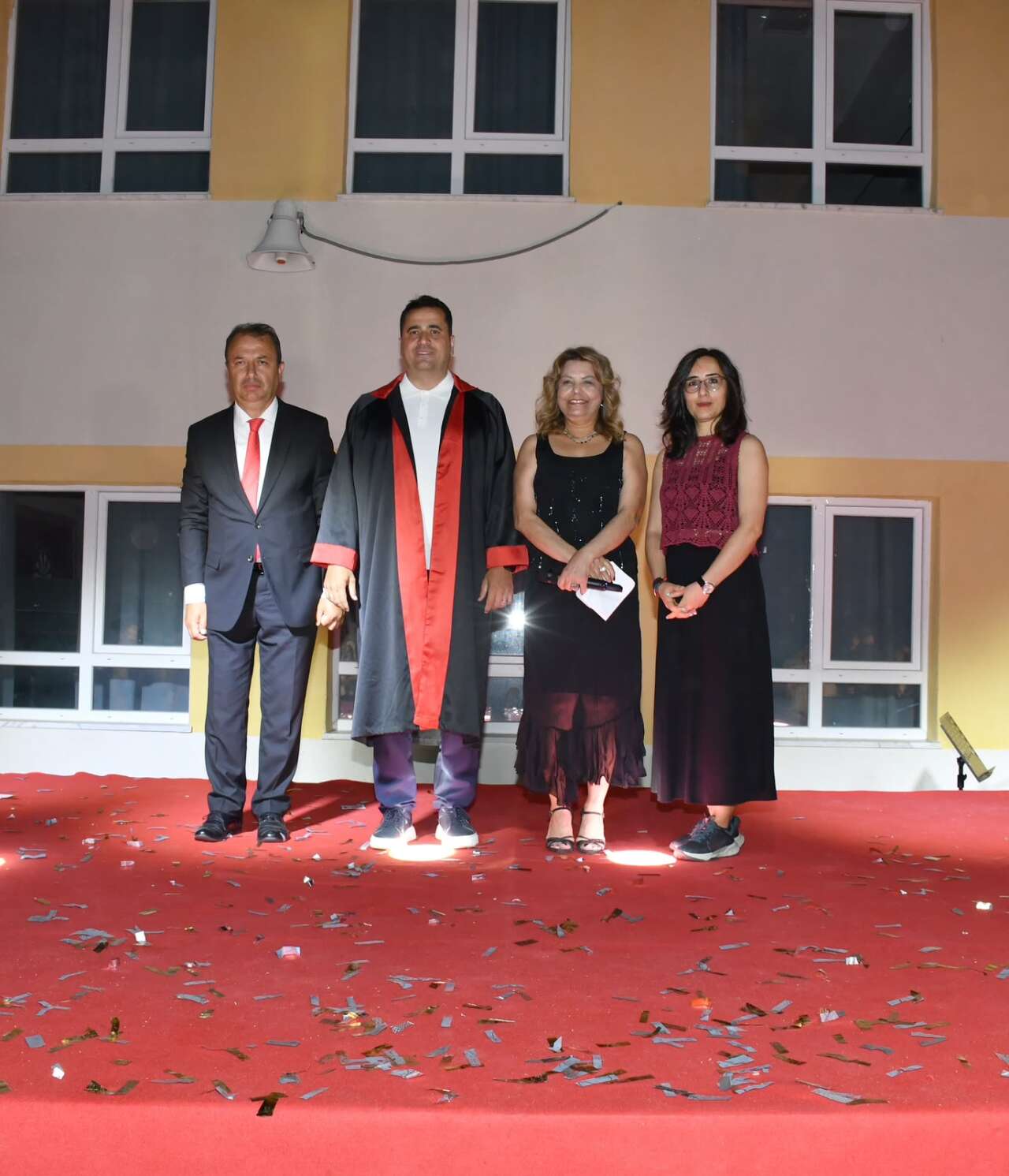 Menteşe Devlet Hastanesi Başhekimi Şadi Ballı, Mezun Olduğu Okulun Mezuniyet Törenine Katıldı 2